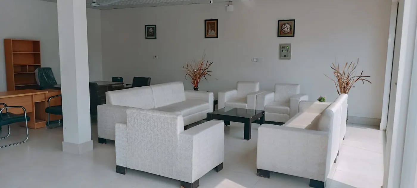 Client lounge